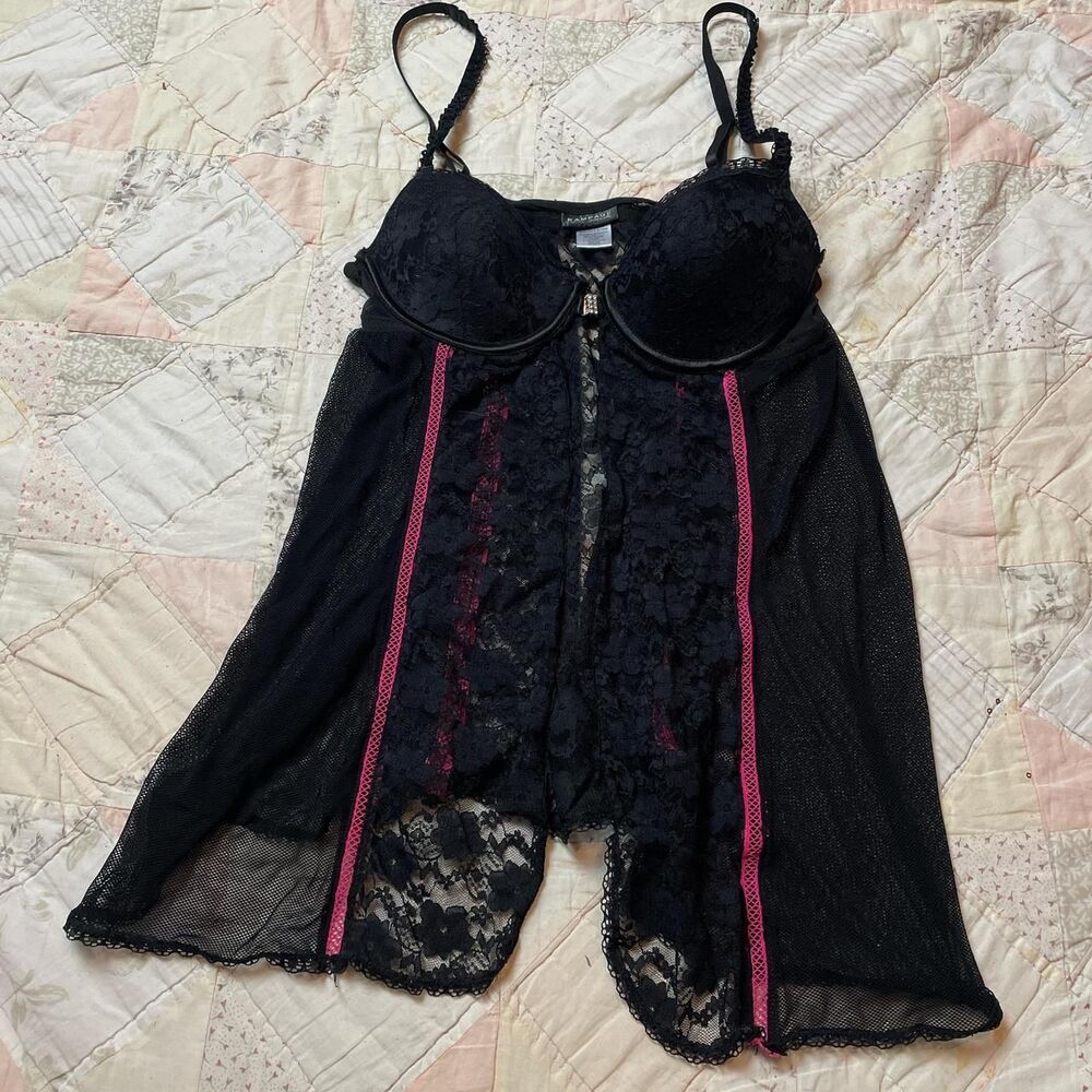rampage vintage y2k lace open front black and pink lingerie top size small